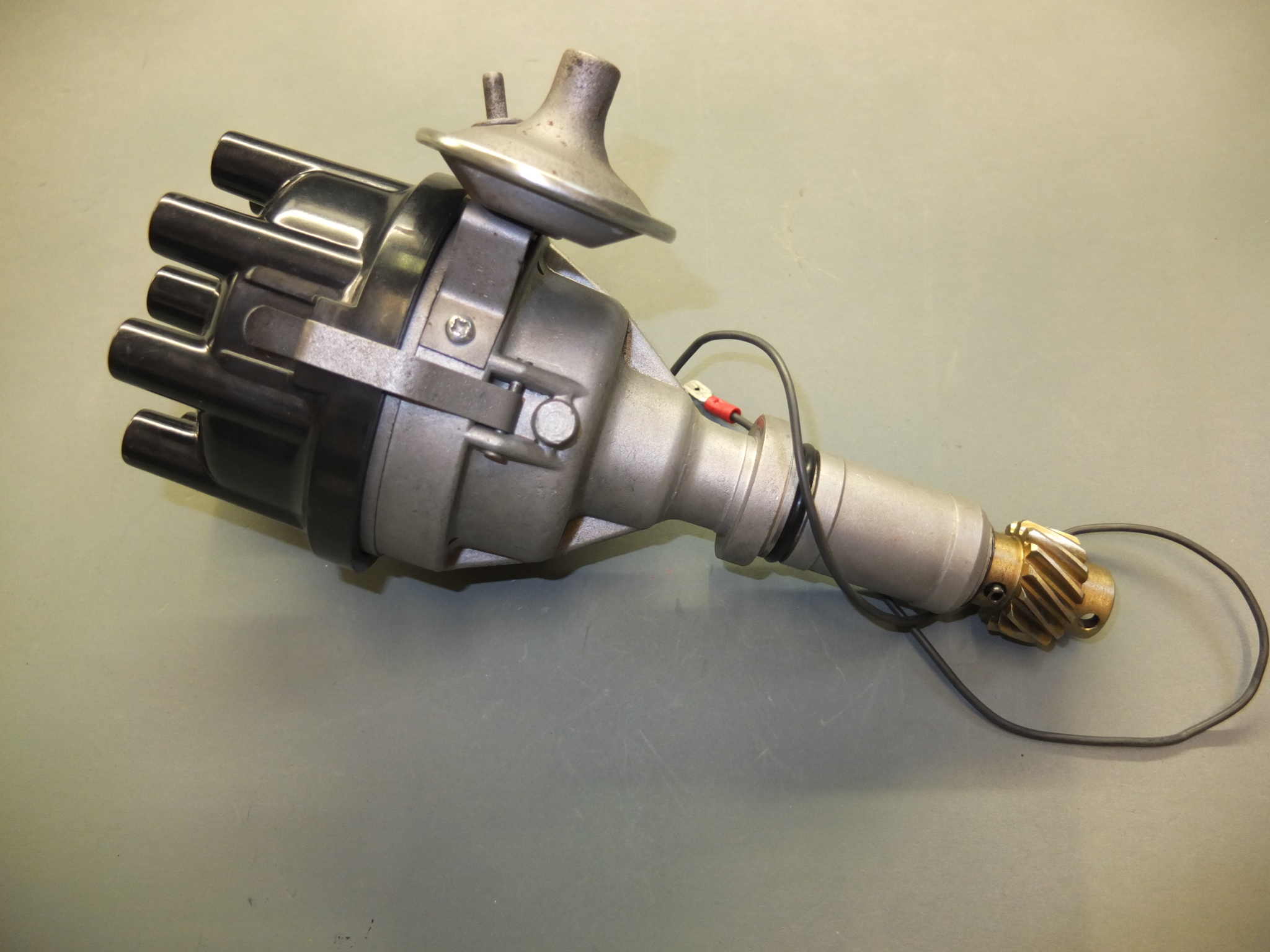 New V8 Distributor MG V8 and MG RV8 car parts