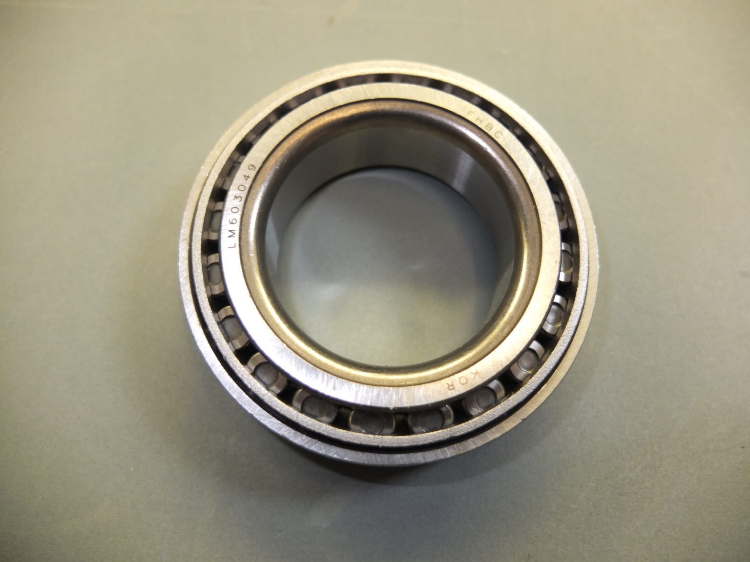 V8 inner pinion bearing MG V8 and MG RV8 car parts